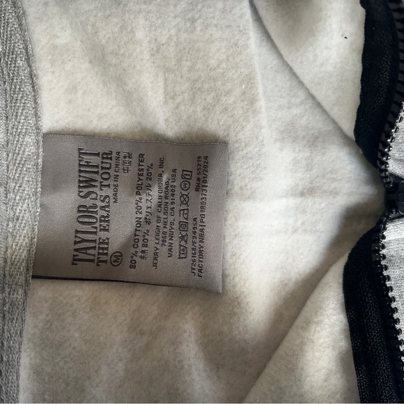 NEW Taylor Swift Eras Tour Quarter Zip sweatshirt - Picture 4 of 5